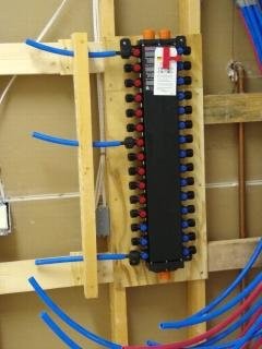 This image has an empty alt attribute; its file name is 1610742723500-1.jpg